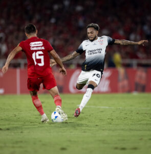 Corinthians empata com América de Cali e soma primeiro ponto na Sul-Americana